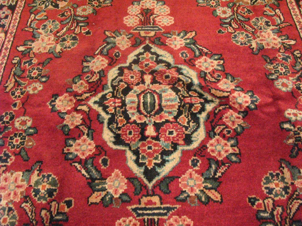 4' 4" x 6' 7" Vintage Sarouk Rug image 2