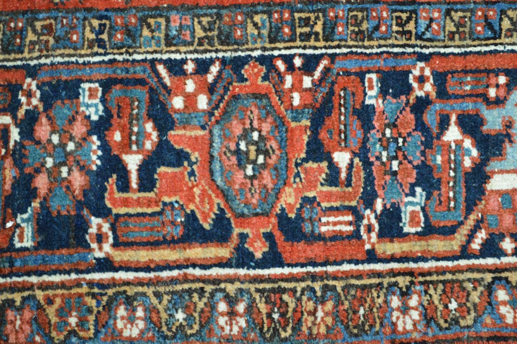 7' 8" x 10' 0" Persian Heriz Rug image 5