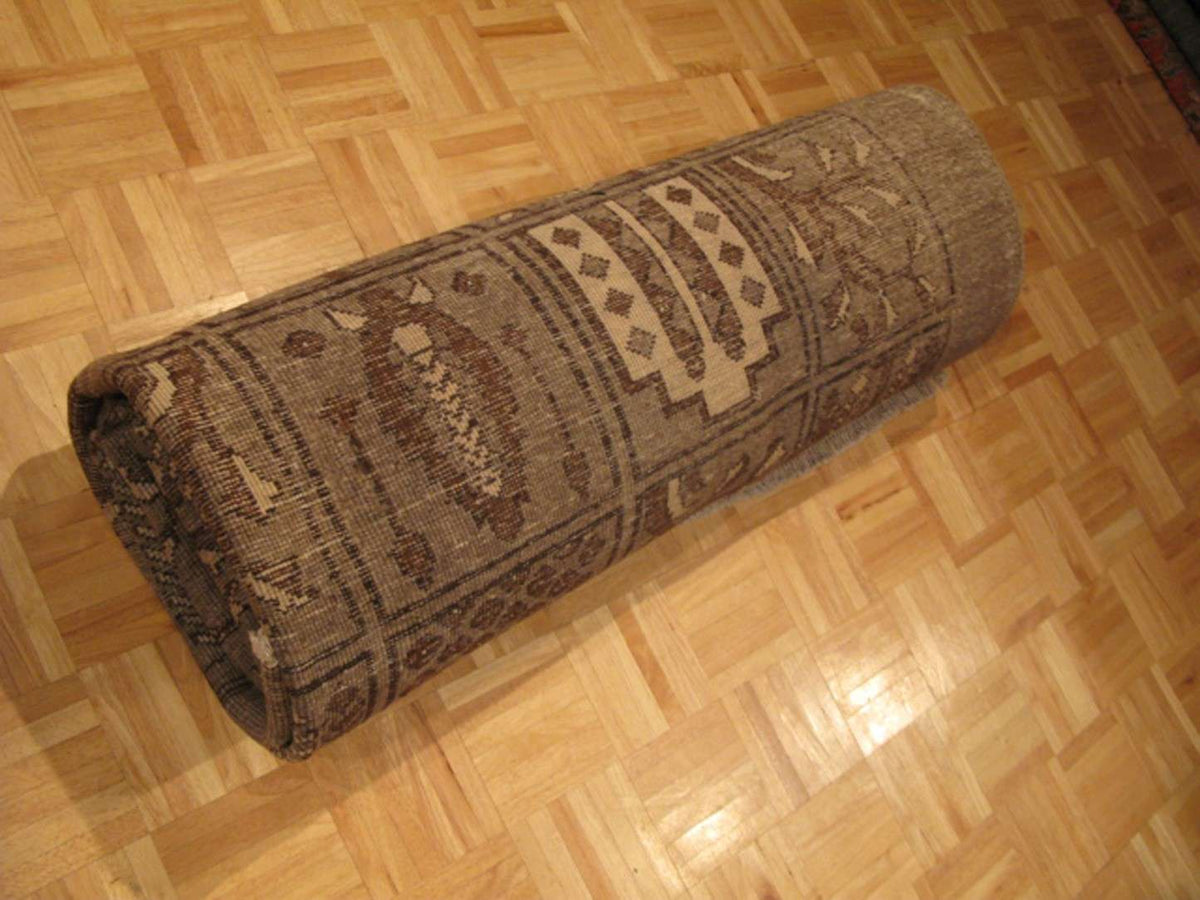 7' 3" x 10' 0" Persian Bakhtiari Rug image 11