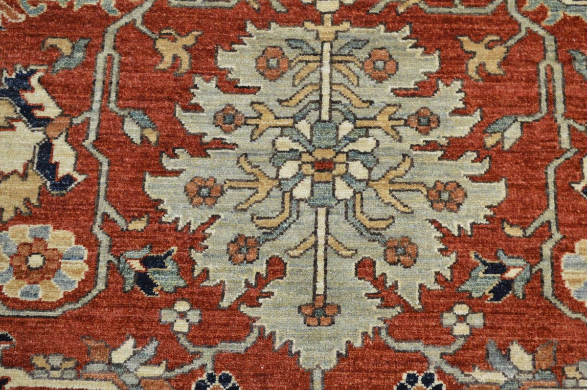 9' 0" x 11' 8" Pakistan Serapi Rug image 2