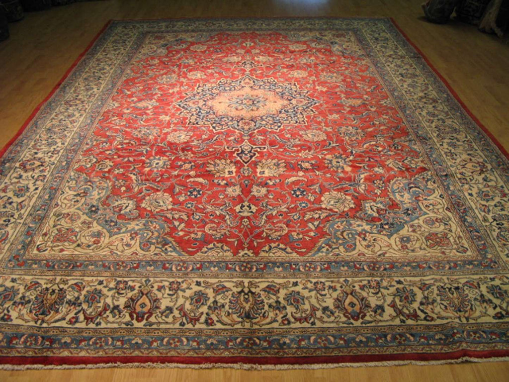 8' 9" x 12' 9" Persian Sarouk Rug image 1