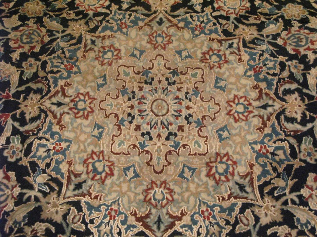 5' 2" x 9' 0" Persian Nain Rug image 2