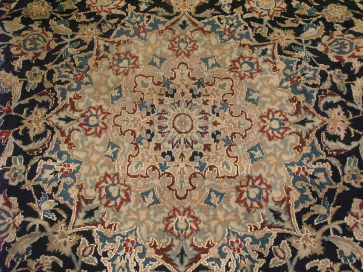 5' 2" x 9' 0" Persian Nain Rug image 2