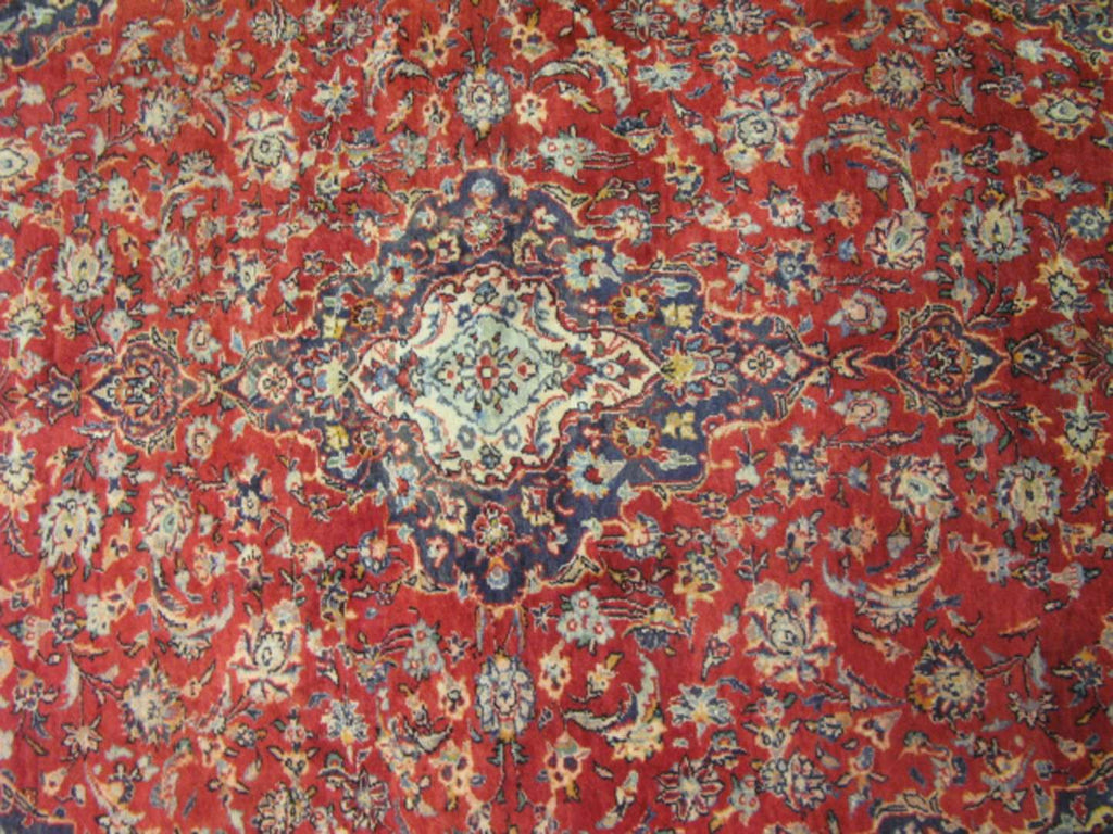 4' 7" x 6' 7" Persian Kashan Rug image 2