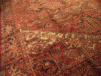 7' 9" x 11' 6" Persian Heriz Rug image 3