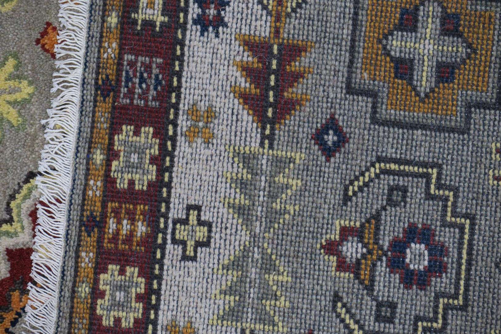 4' 0" x 6' 0" India Kazak Rug image 1