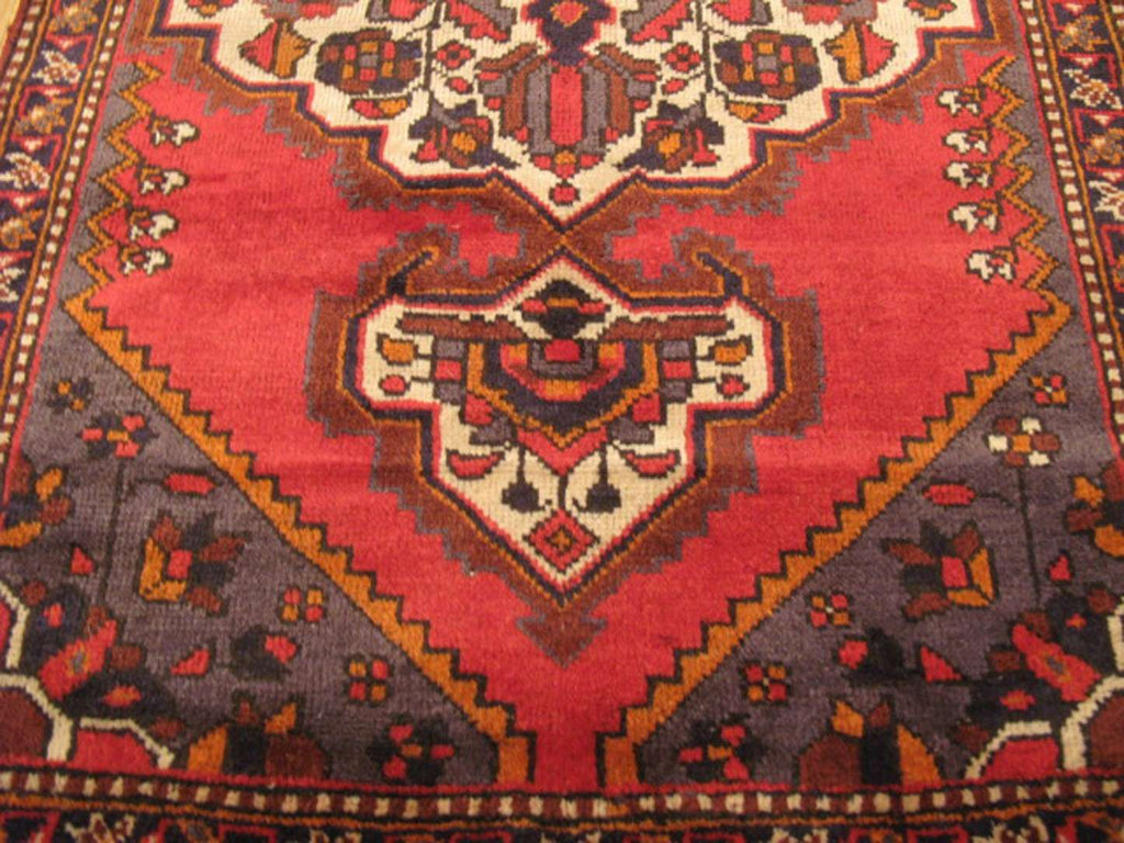 3' 5" x 9' 8" Persian Bakhtiari Runner image 2