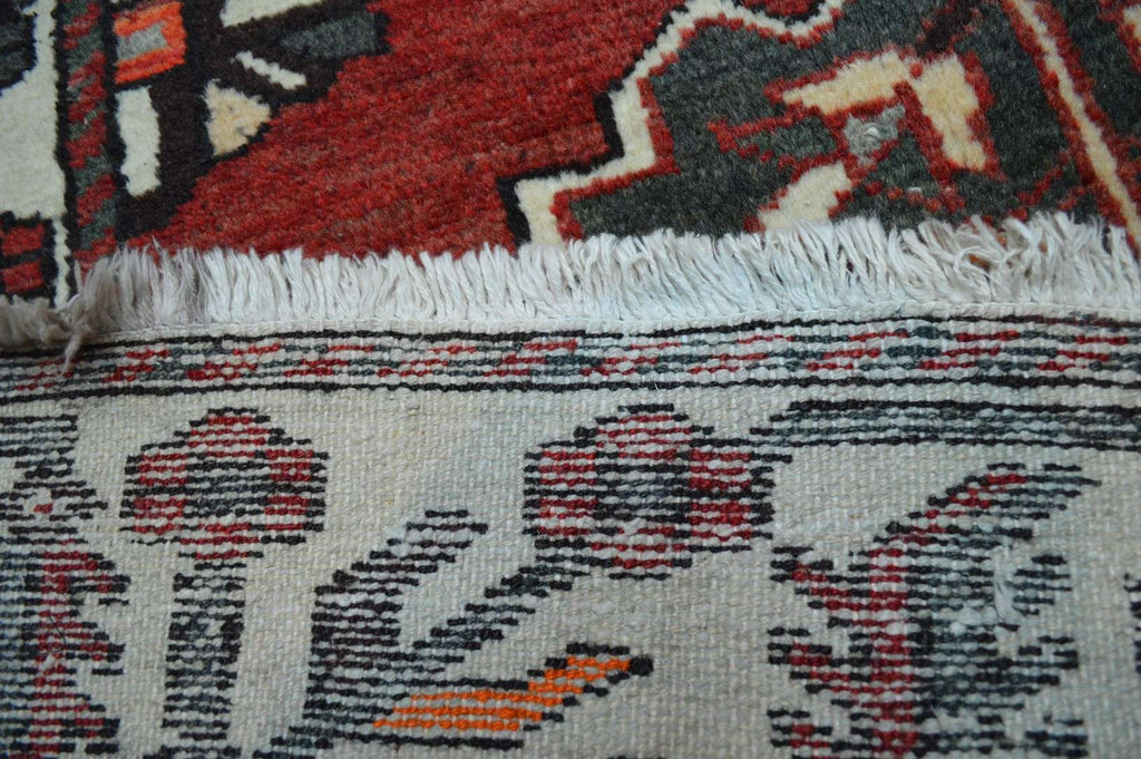 4' 1" x 6' 3" Persian Bakhtiari Rug image 12