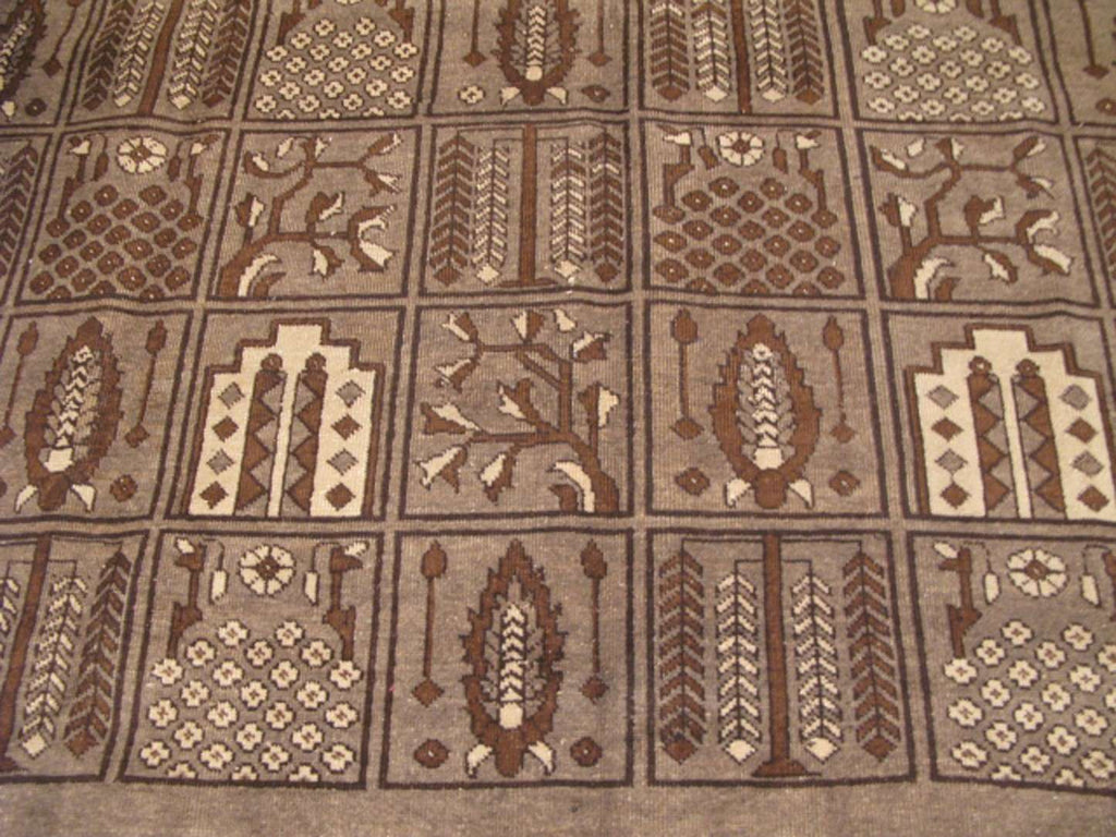 7' 3" x 10' 0" Persian Bakhtiari Rug image 3