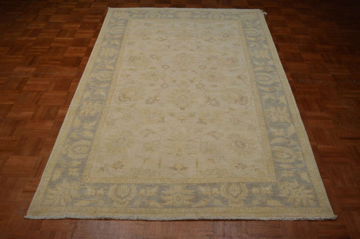 4' 8" x 7' 9" Pakistan Peshawar Rug image 1