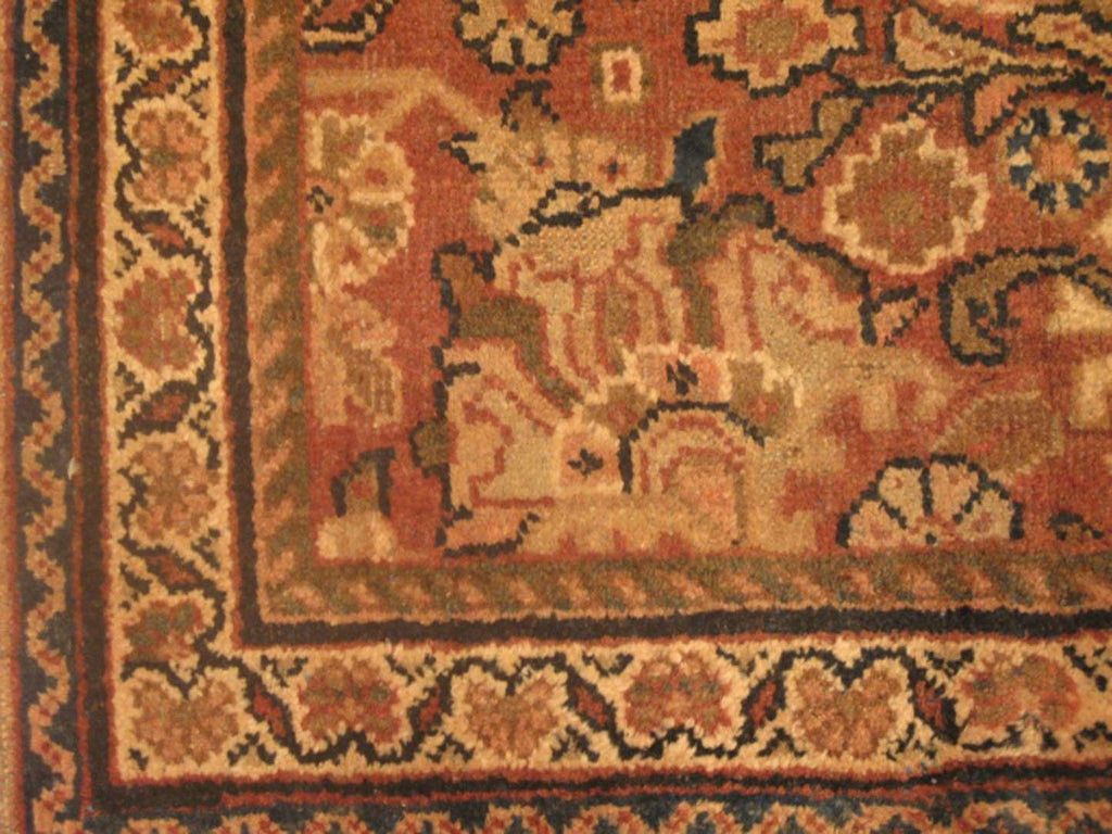 4' 0" x 7' 0" Vintage Mahal Rug image 2