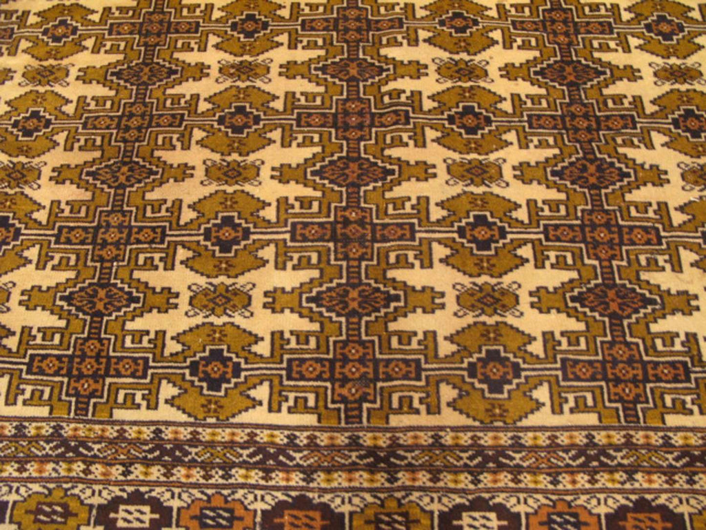 7' 2" x 9' 4" Persian Turkmen Rug image 4