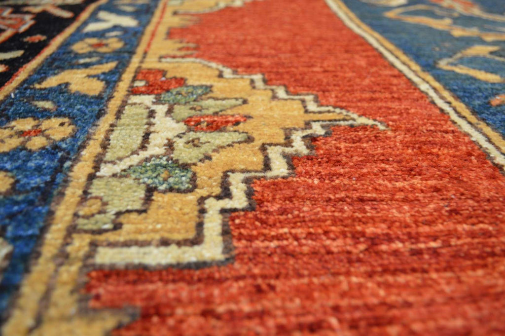 10' 1" x 13' 8" Pakistan Serapi Rug image 9