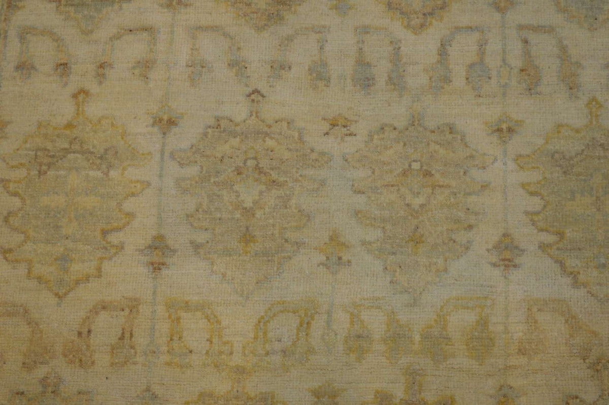 3' 10" x 5' 9" Pakistan Peshawar Rug image 2