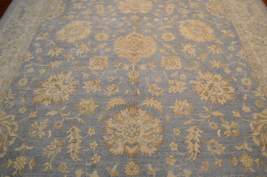9' 8" x 13' 10" Pakistan Peshawar Rug image 6