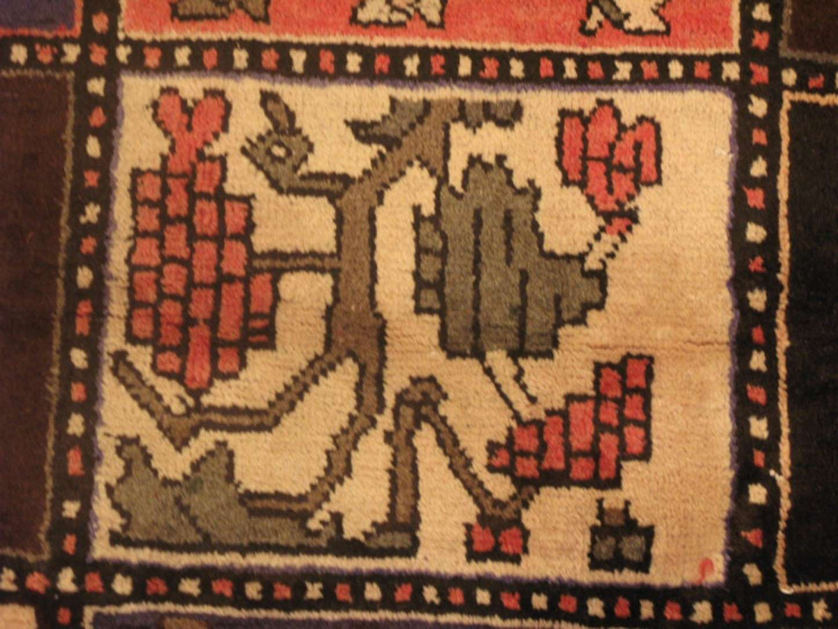 6' 9" x 9' 7" Persian Bakhtiari Rug image 10