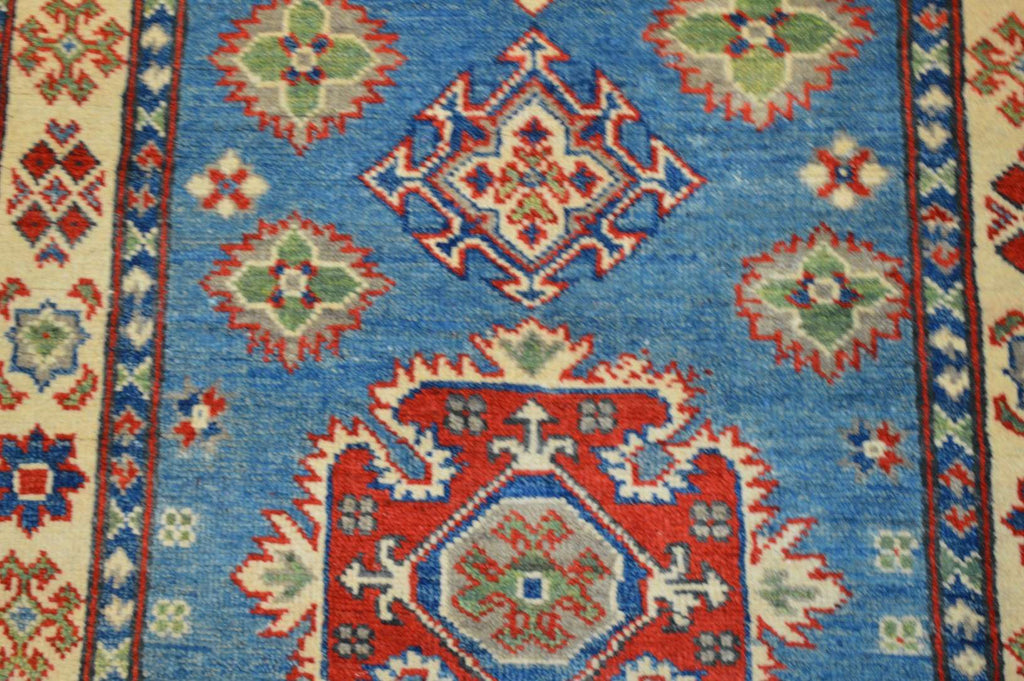 2' 8" x 9' 7" Pakistan Kazak Runner image 5