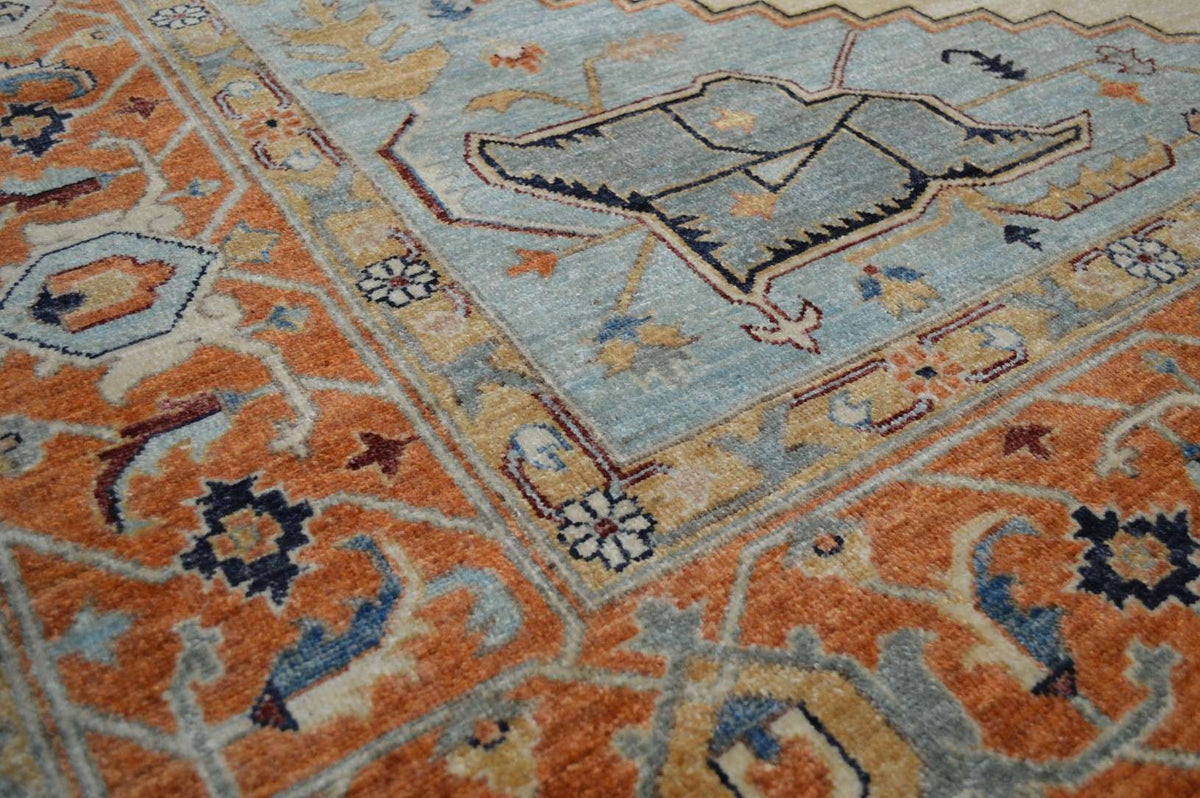 8' 2" x 9' 10" Pakistan Serapi Rug image 5