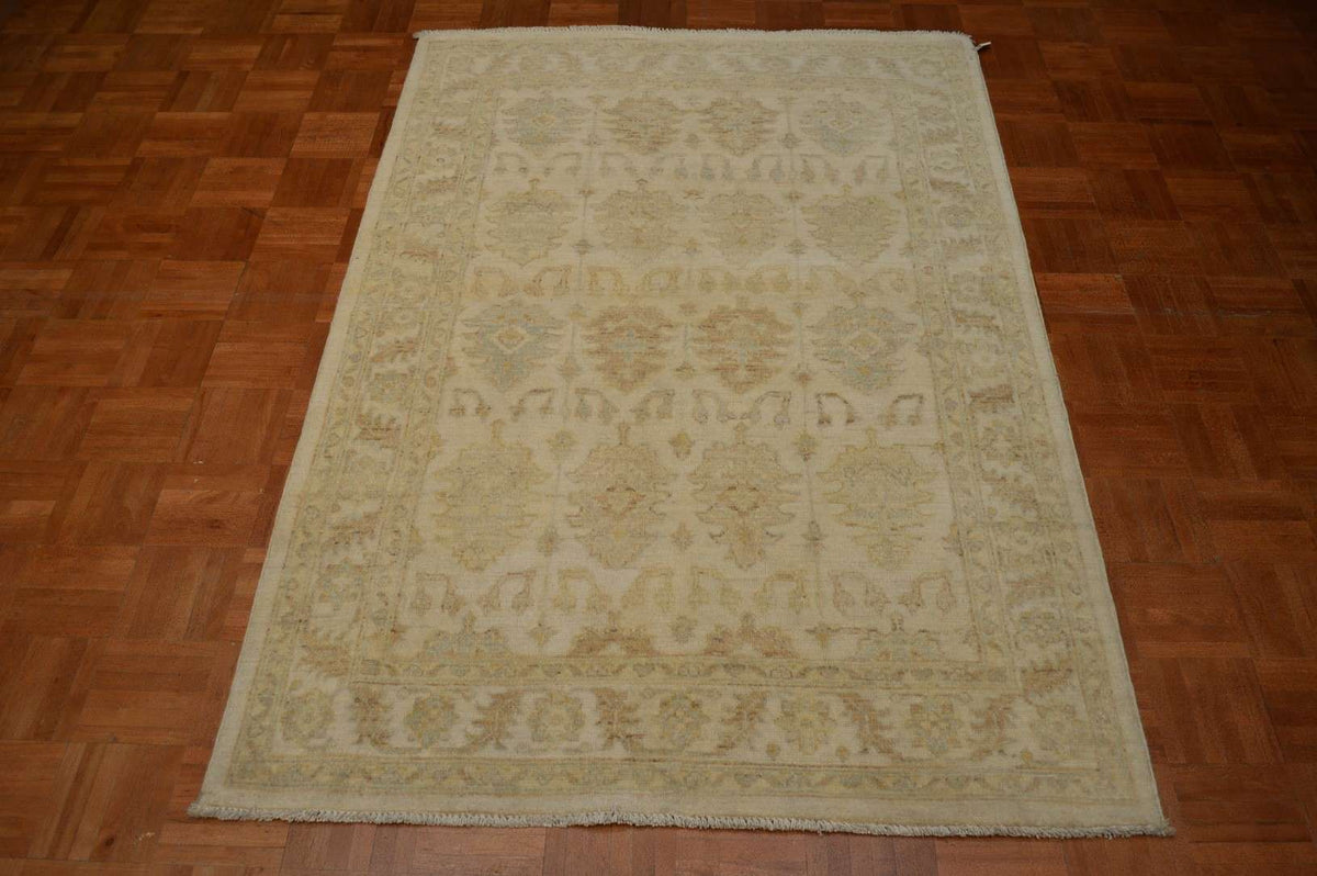 3' 10" x 5' 9" Pakistan Peshawar Rug image 3