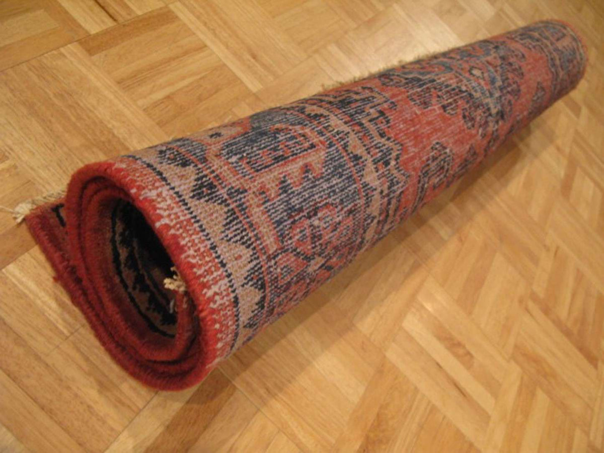 3' 4" x 5' 0" Persian Vis Rug image 11