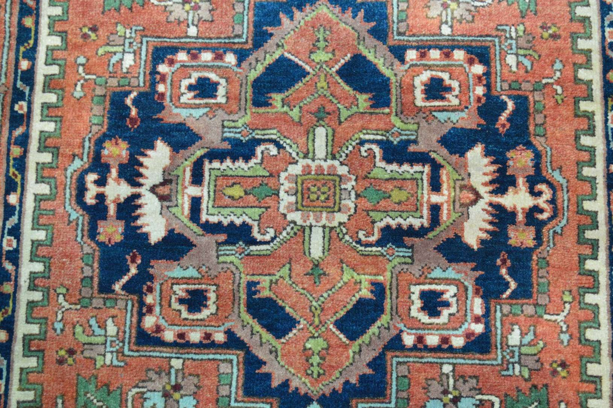 3' 8" x 6' 0" India Serapi Rug image 4