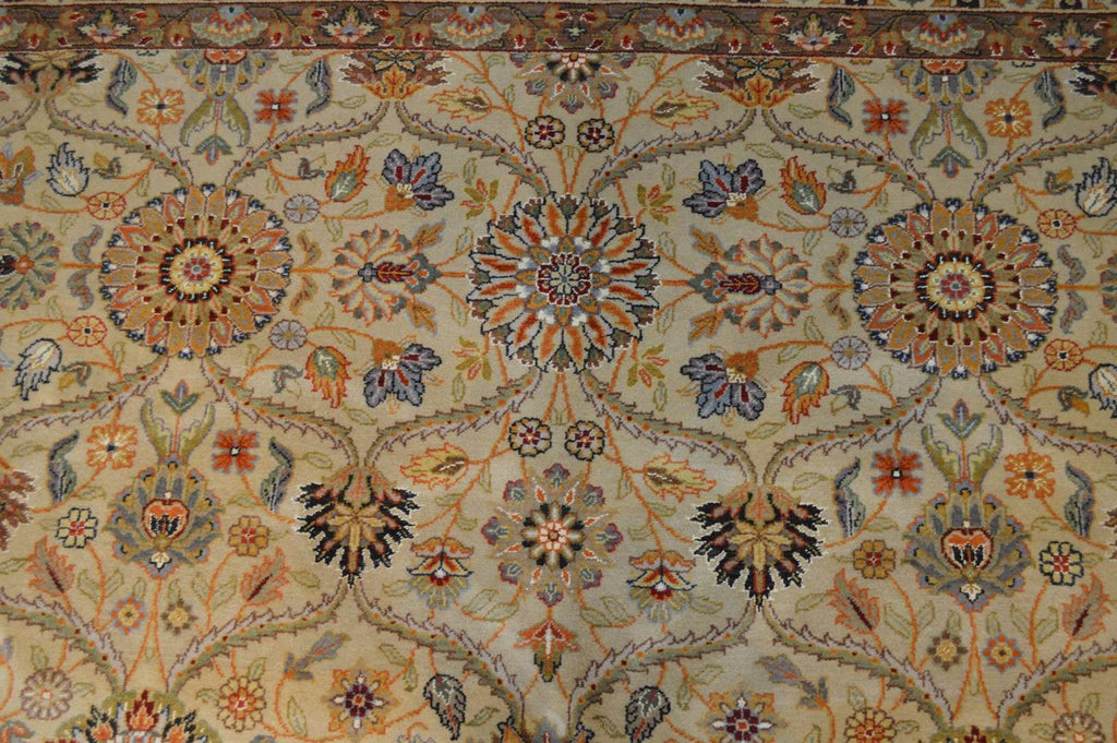 9' 0" x 11' 8" India Agra Rug image 7