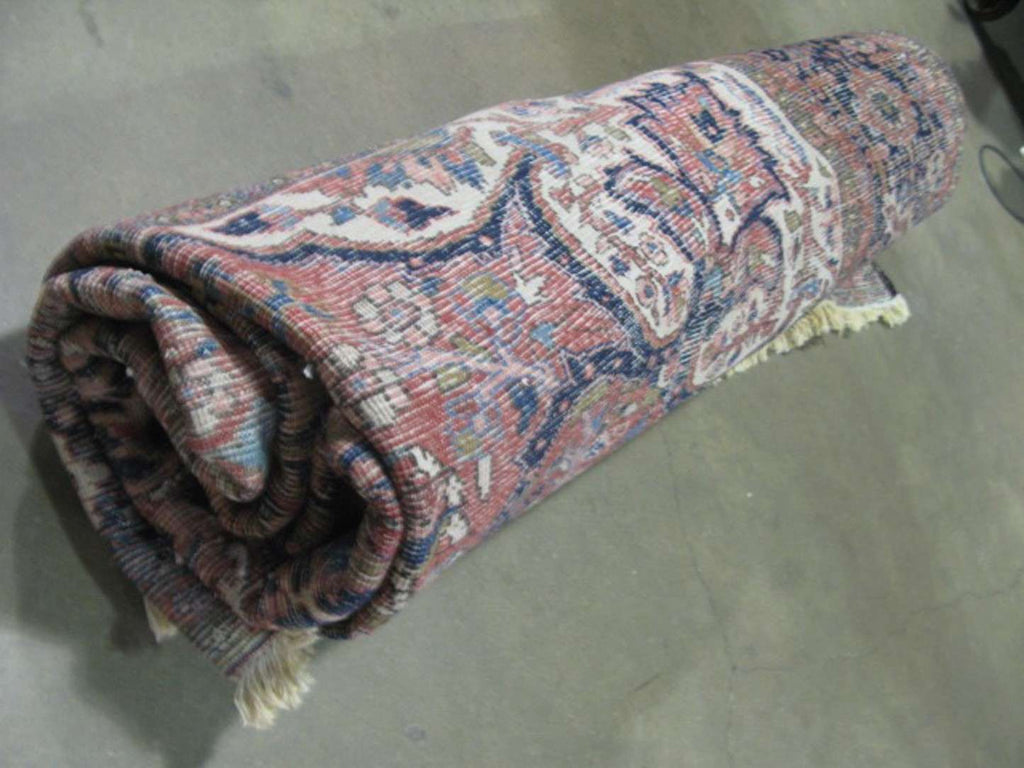9' 5" x 12' 6" Persian Heriz Rug image 11