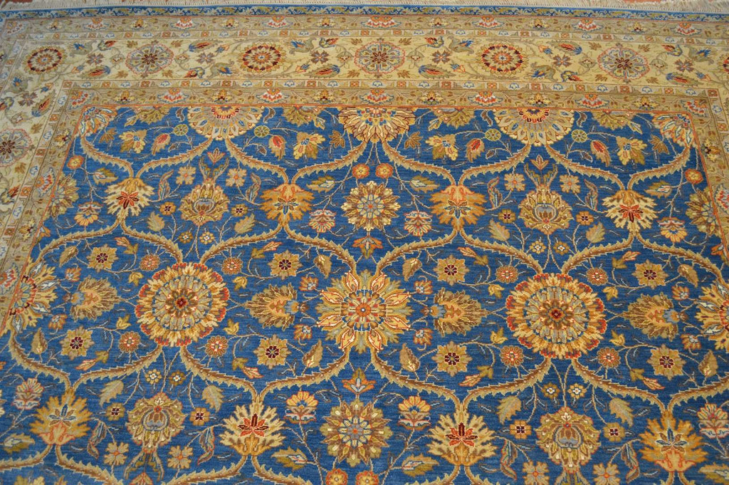8' 1" x 10' 1" India Agra Rug image 7