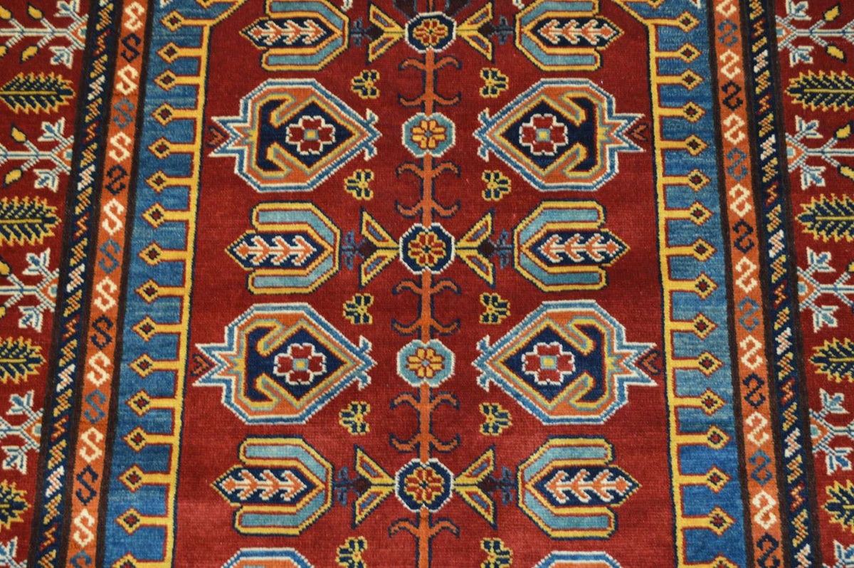 4' 2" x 6' 1" Pakistan Shirvan Rug image 5