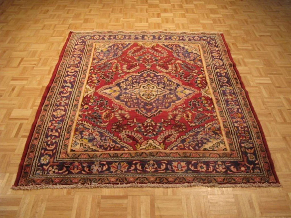 5' 6" x 6' 6" Persian Lilihan Rug image 0