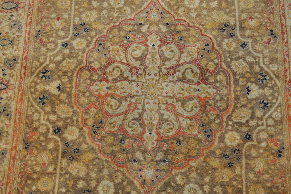 4' 2" x 6' 1" Pakistan Mogul Rug image 2