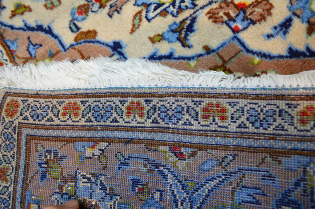 4' 8" x 8' 3" Persian Kashan Rug image 12