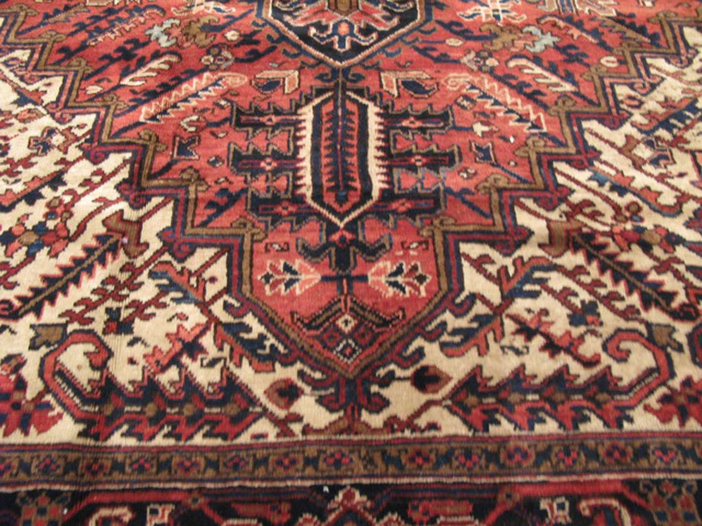 8' 5" x 10' 1" Persian Heriz Rug image 6