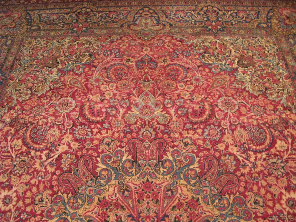 9' 2" x 13' 5" Vintage Lavar Rug image 4