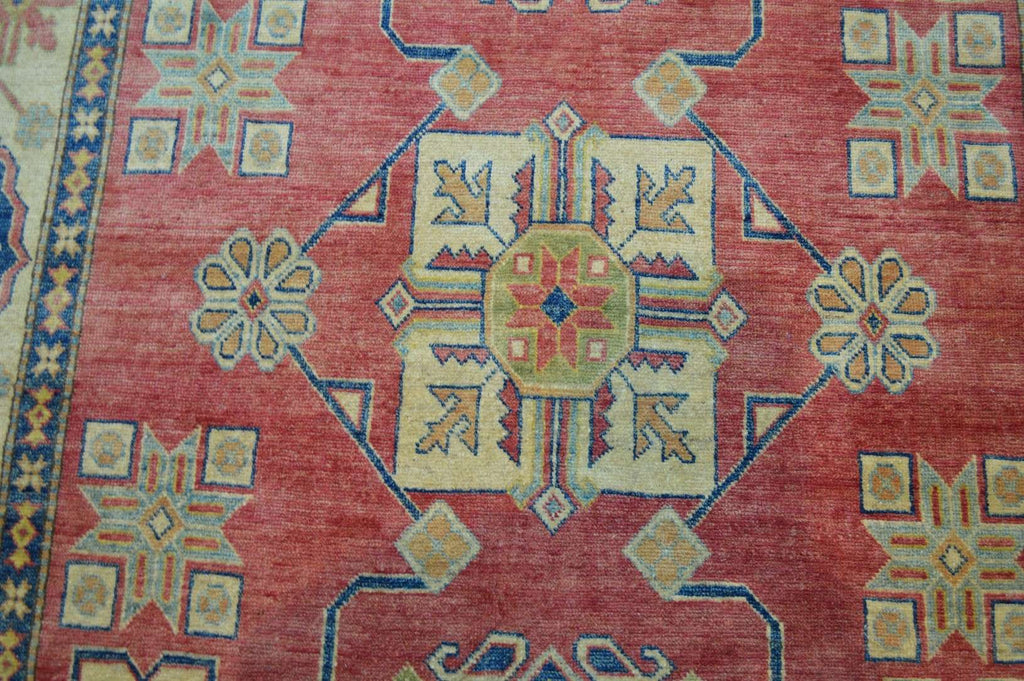 6' 3" x 8' 8" Pakistan Kazak Rug image 9