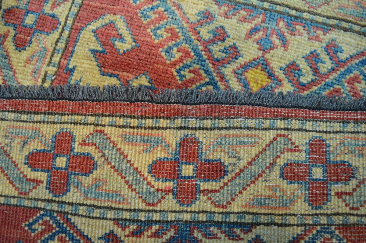 2' 1" x 2' 9" Pakistan Kazak Rug image 4