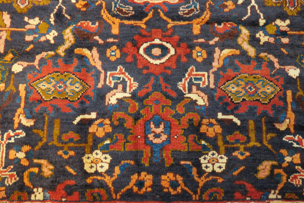 6' 6" x 10' 1" Persian Hamadan Rug image 4