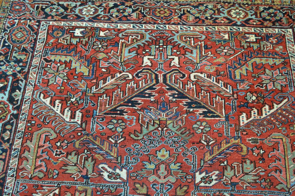 6' 6" x 9' 5" Persian Heriz Rug image 1