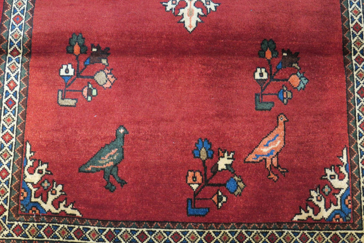 2' 0" x 3' 2" Persian Abadeh Rug image 2