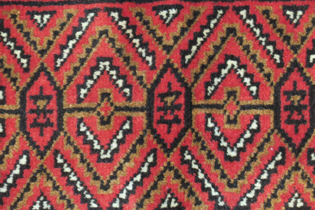 3' 5" x 9' 5" Persian Turkeman Rug image 11