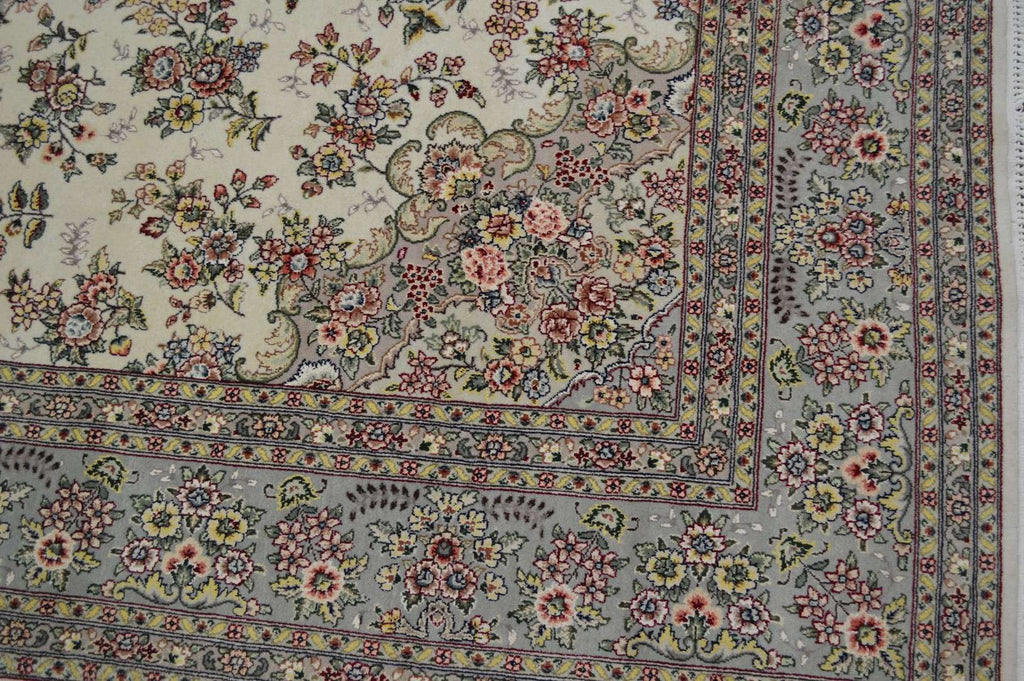 7' 8" x 10' 5" India Tabriz Rug image 10