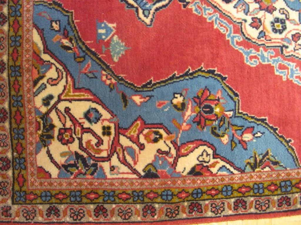 2' 6" x 3' 6" Persian Qum Rug image 9