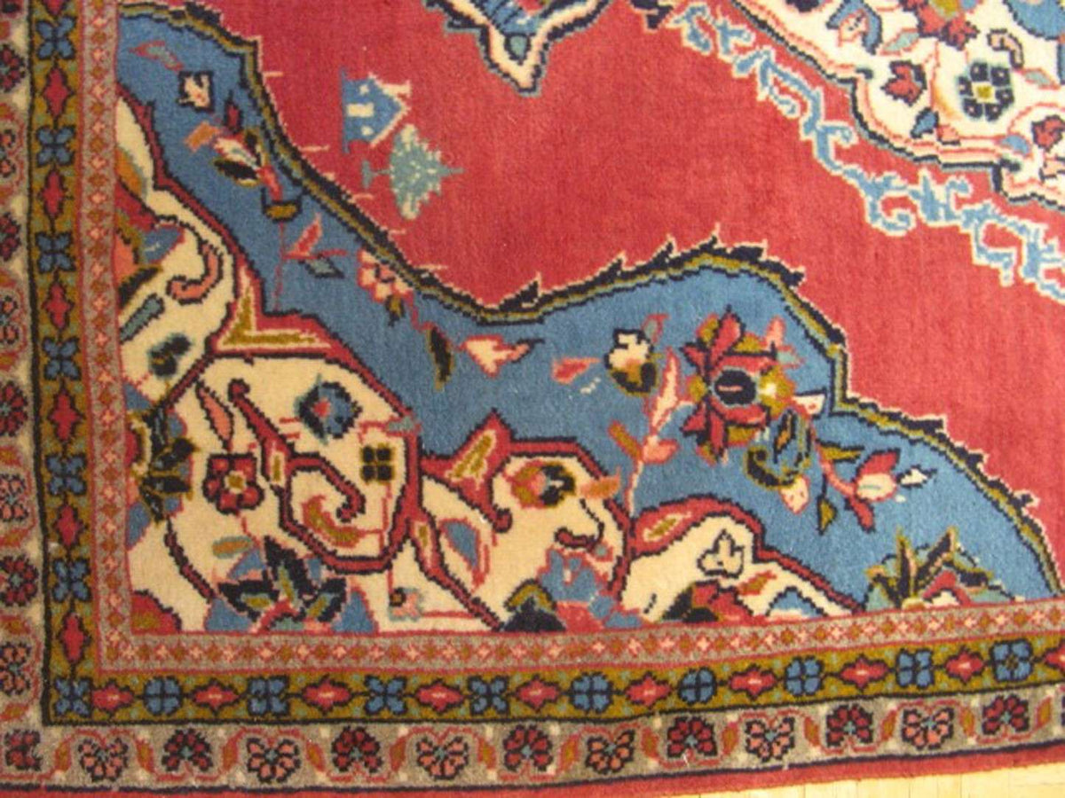 2' 6" x 3' 6" Persian Qum Rug image 9