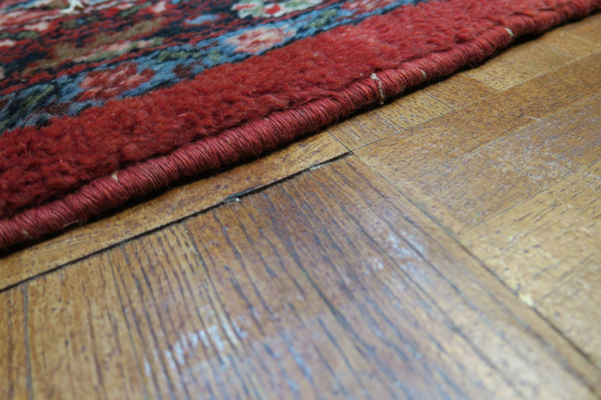 10' 5" x 13' 7" Persian Hamadan Rug image 8
