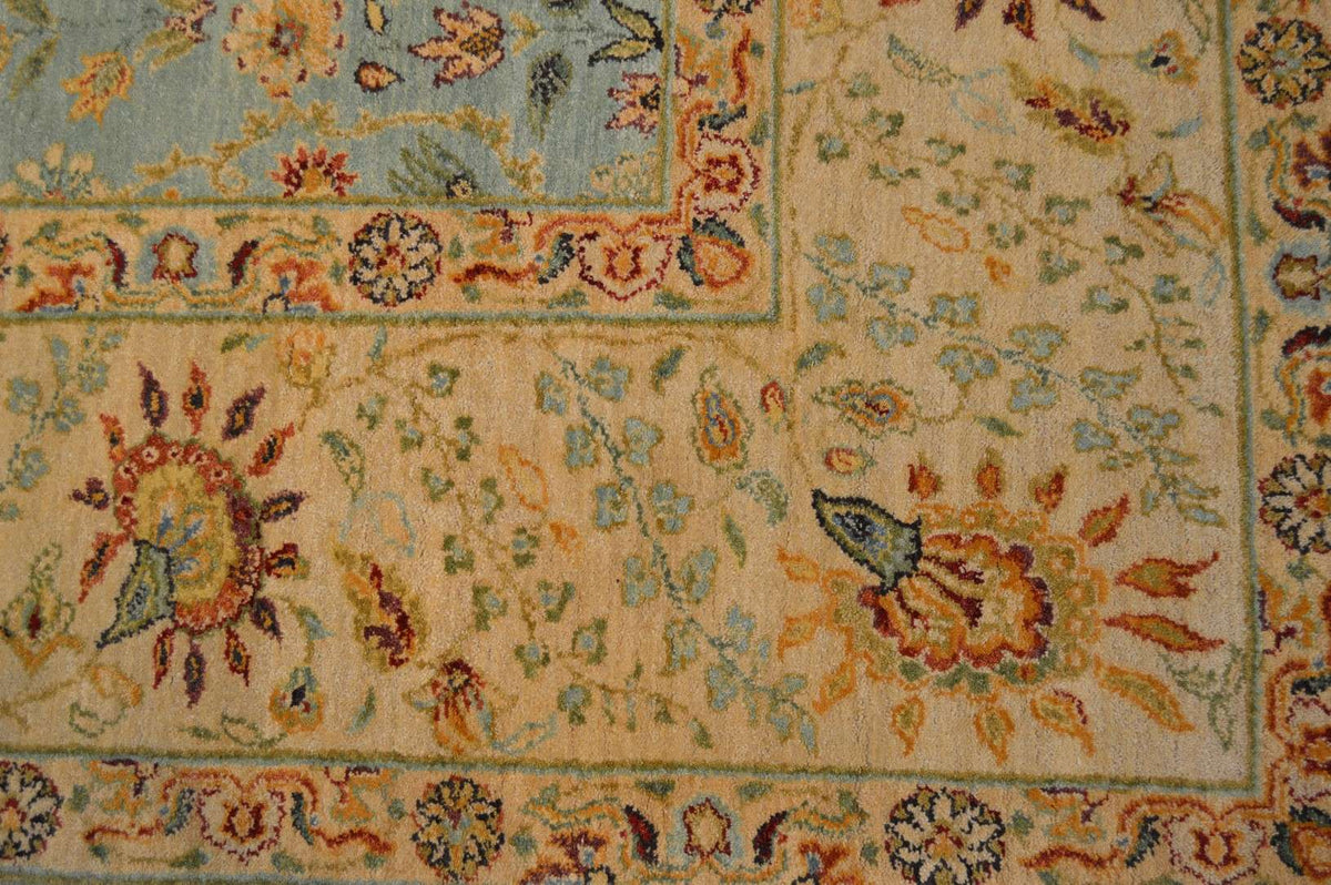 8' 0" x 10' 0" India Sultanabad Rug image 6