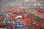 7' 0" x 8' 8" Persian Heriz Rug image 5