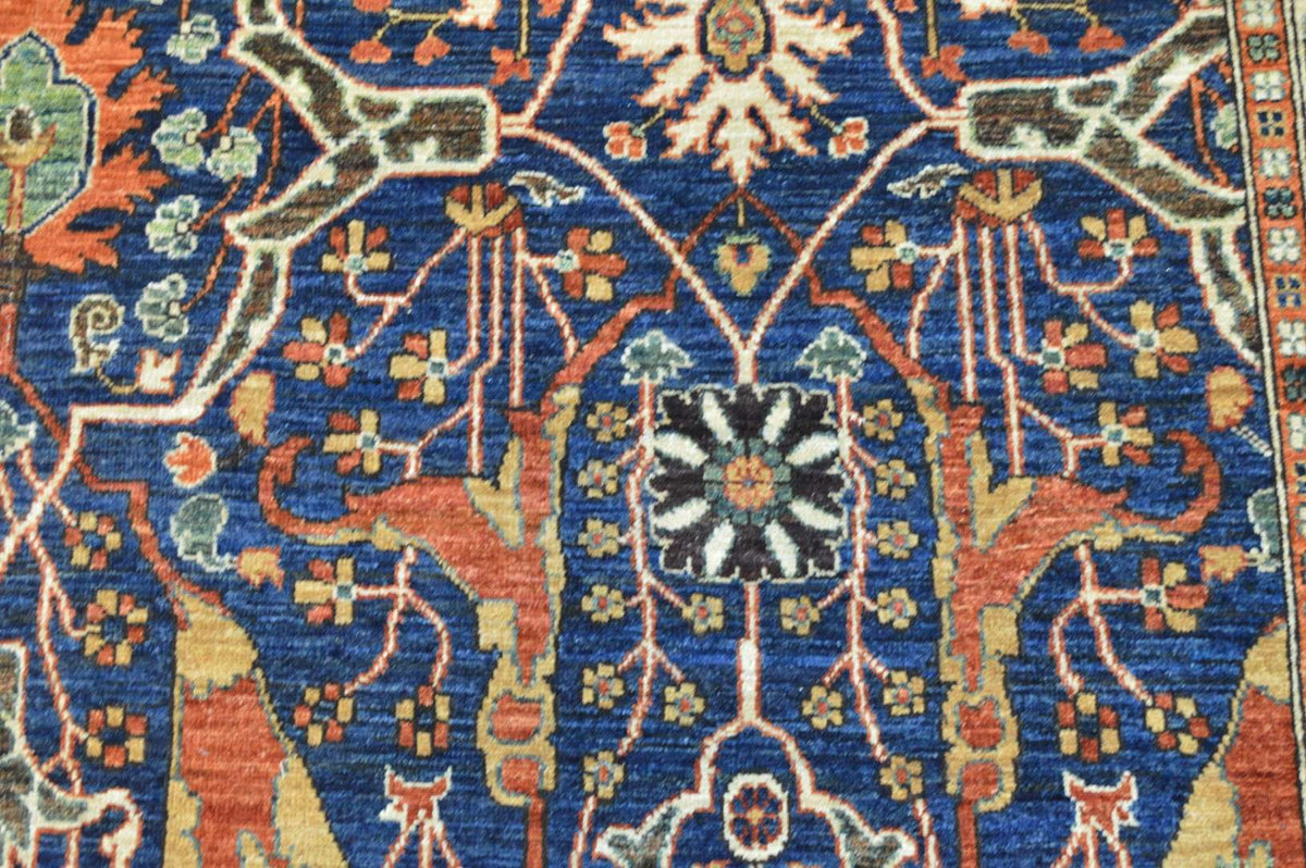 9' 2" x 12' 1" Pakistan Serapi Rug image 10