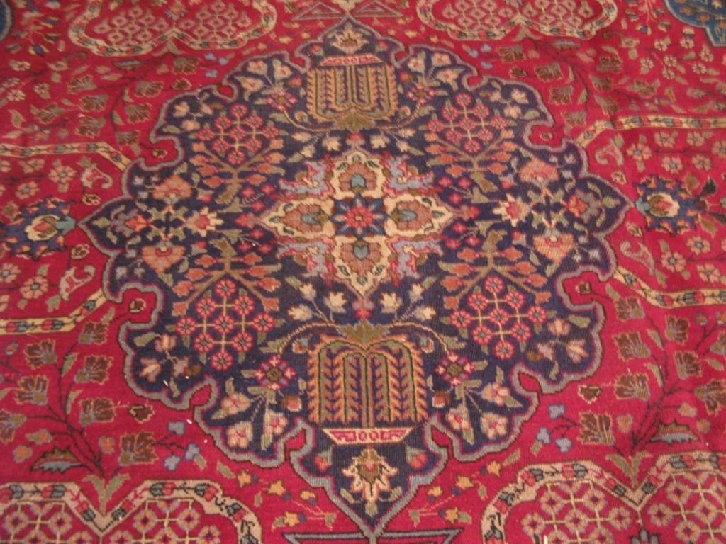 8' 0" x 11' 2" Persian Tabriz Rug image 8