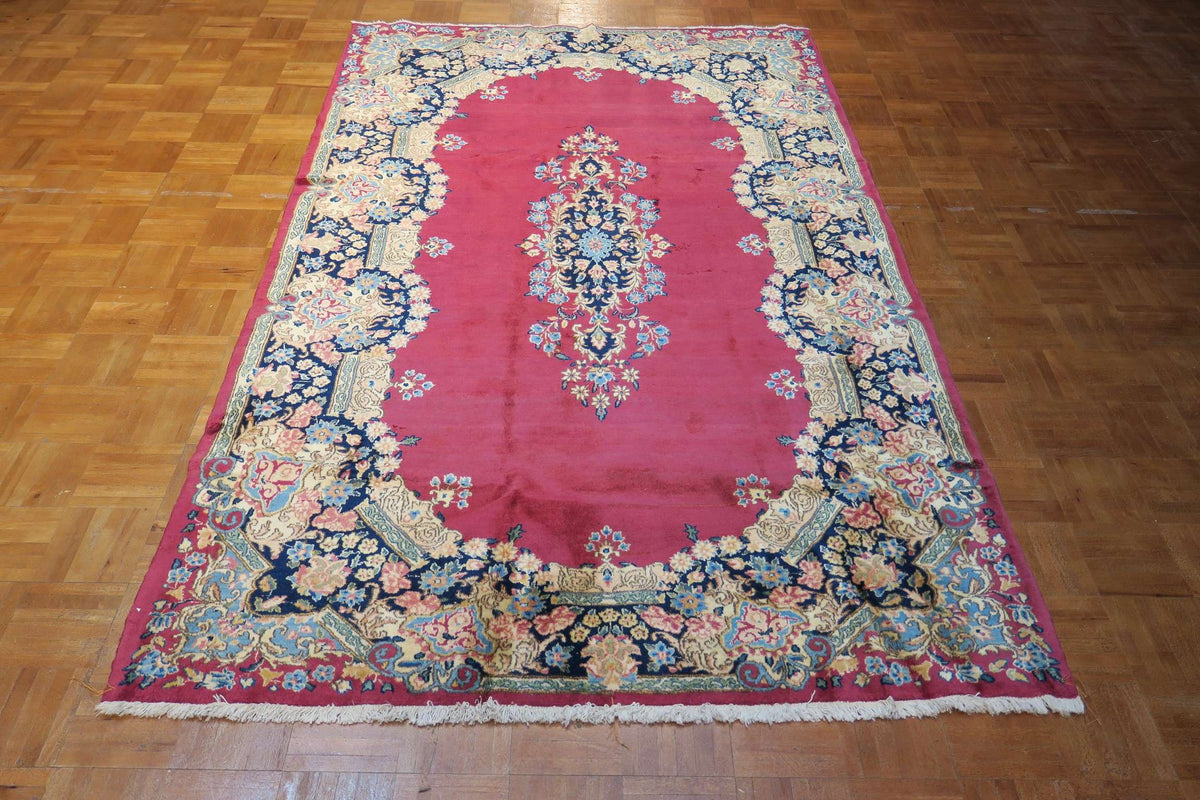 4'6'' x 7'5'' Persian Kerman Rug image 9
