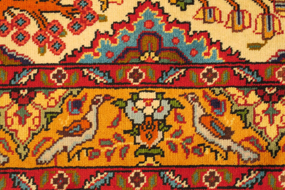3' 2" x 4' 7" Persian Tabriz Rug